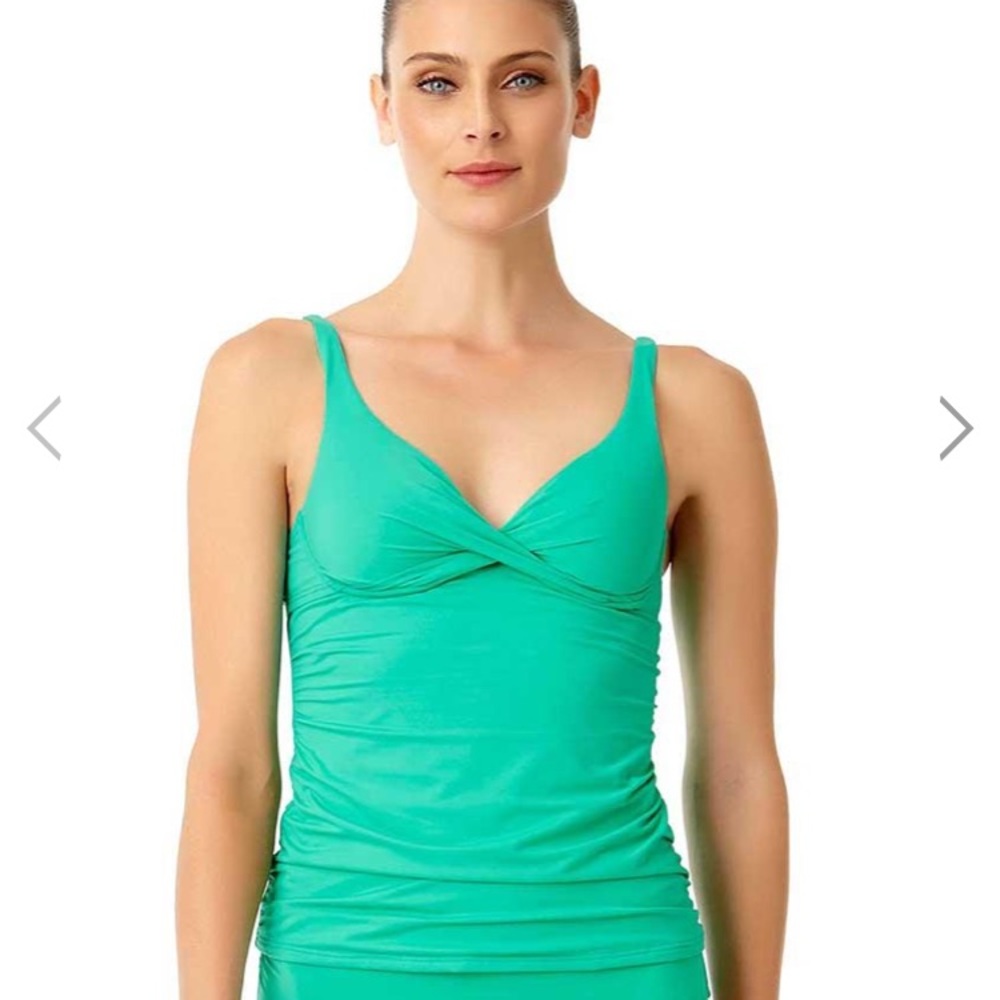 ACE OF JADES TWIST FRONT SHIRRED TANKINI TOP 36D